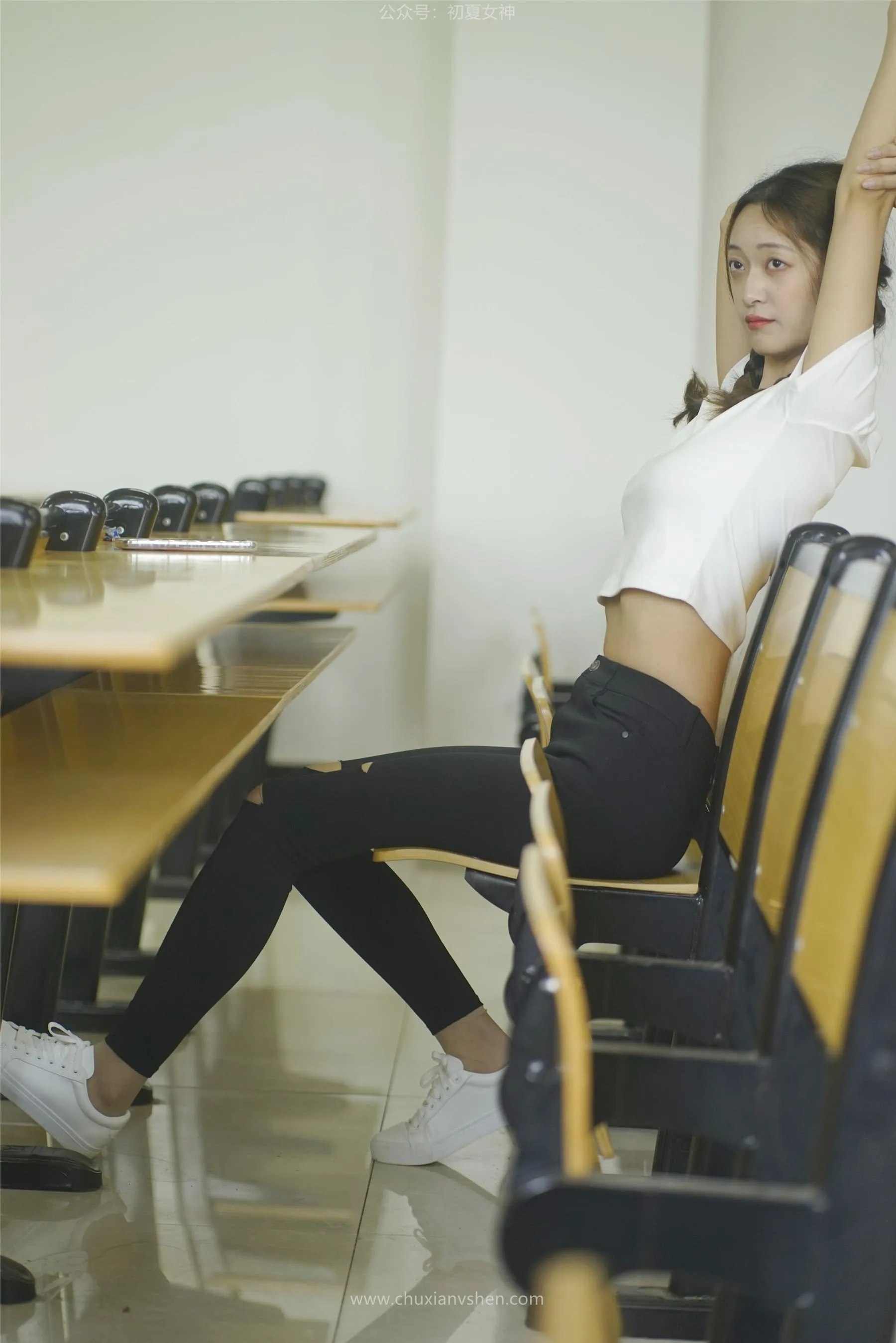 初夏女神 NO.067 依依 邻家女孩-毕业季 [140P]插图4
